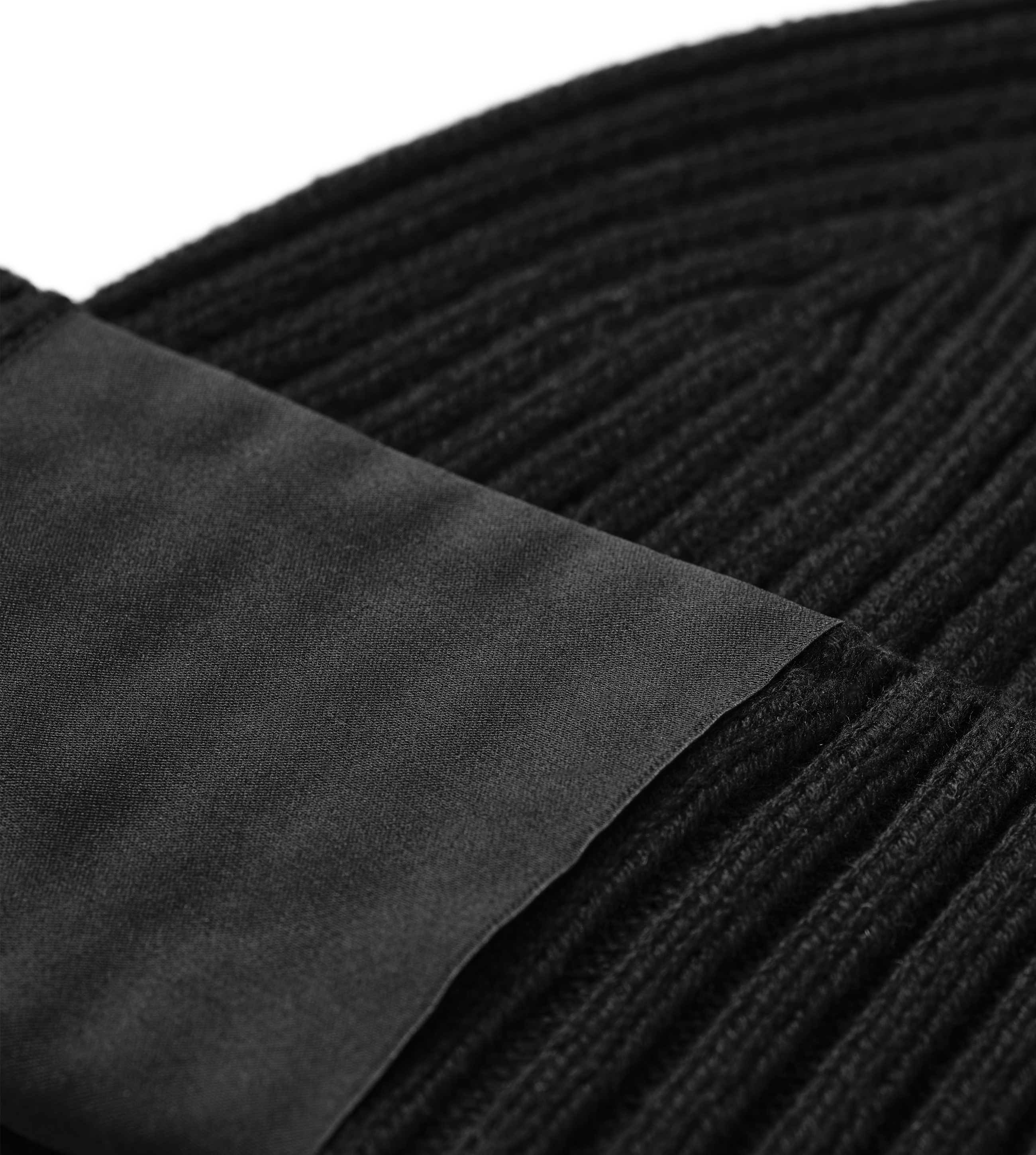 Gwandlaus Knitted Beanie